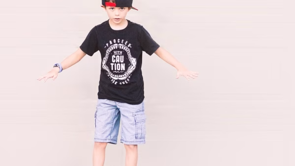 Kind aan het skateboarden
